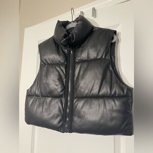 Cropped Black Puffer Vest